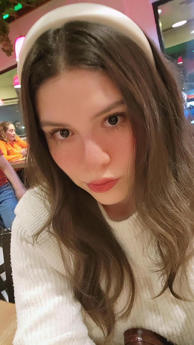 ServFeetBaby's tweet photo. @ivy_goddess28 https://t.co/b8J6fv1DBE 
im a princess I NEED TO GET SPOILED!! https://t.co/rCUD2EUKSj