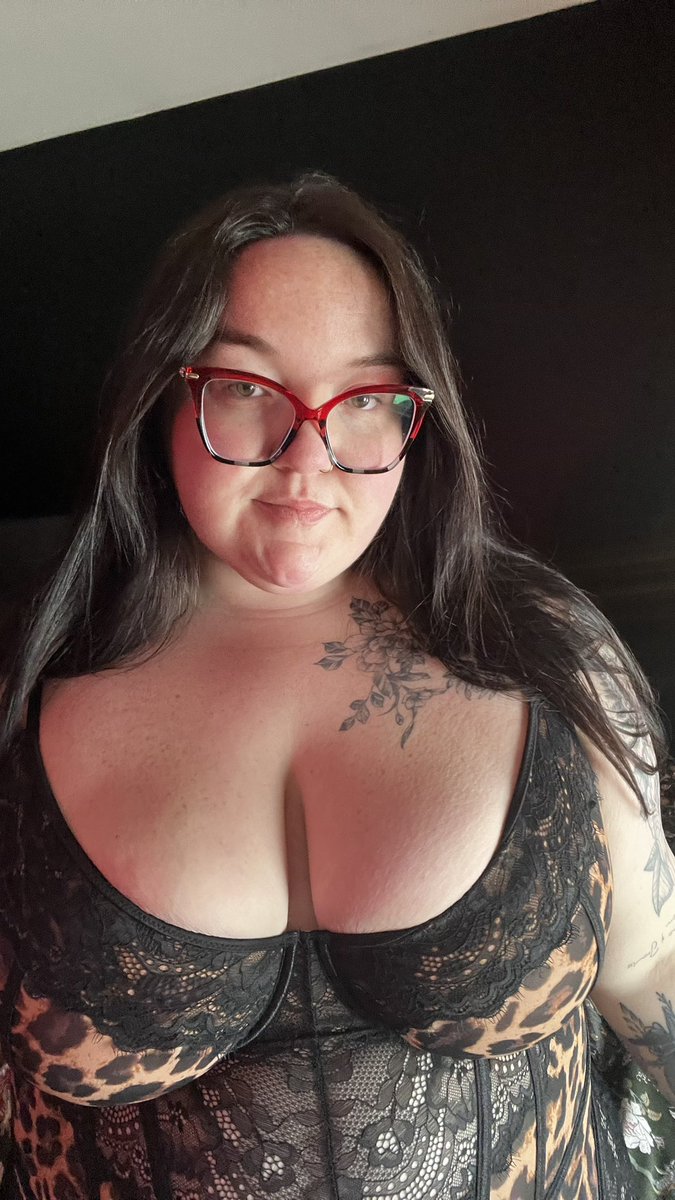 janey030's tweet photo. https://t.co/MBNz3gyQ92
12 months free, how could you say no?? 

#bbw #pawg #nsfw https://t.co/VphXezXpyD