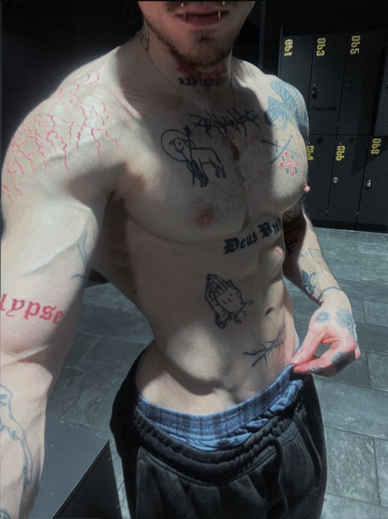 Lazarus 🧛🏻 tweet media