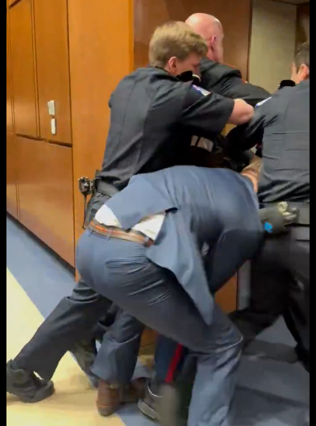 LCTweeter's tweet photo. @TimSheehyMT Here you are breaking the guys arm.
The ushers started the violence and you piled on, unfit to do so, obviously. You'd fit in well over at Border Patrol, though. https://t.co/WrYA9viTZj