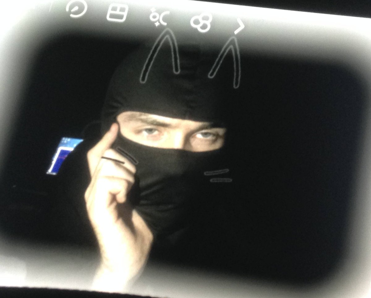 vex2or's tweet photo. Haii, some photos for you!(��人⁠ ⁠•͈⁠ᴗ⁠•͈⁠)
#maskedman #military https://t.co/emnuDqEFFU