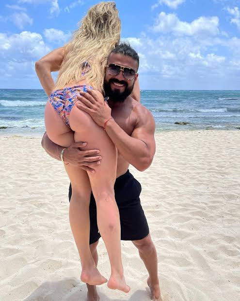 ALWAYS GOOOON 😫💦 tweet media