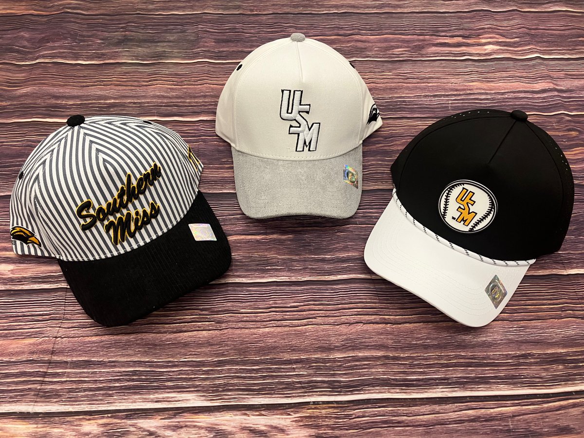 CBM_USM's tweet photo. Keep up that winning streak, Eagles! Three sleek new hats await your victory!

#USMBaseball #GoEagles https://t.co/Fx31SdpNOB