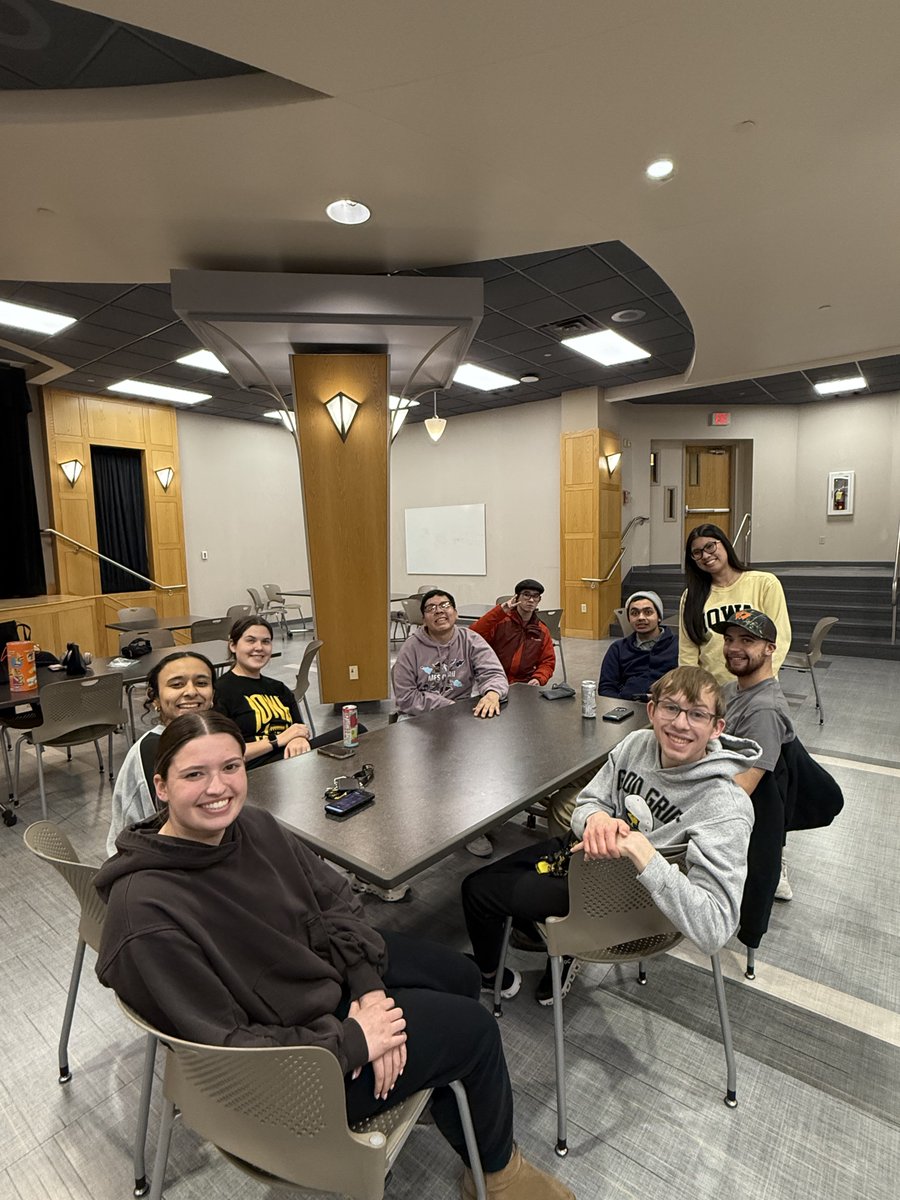 UI REACH Program - Your Future is within REACH tweet media