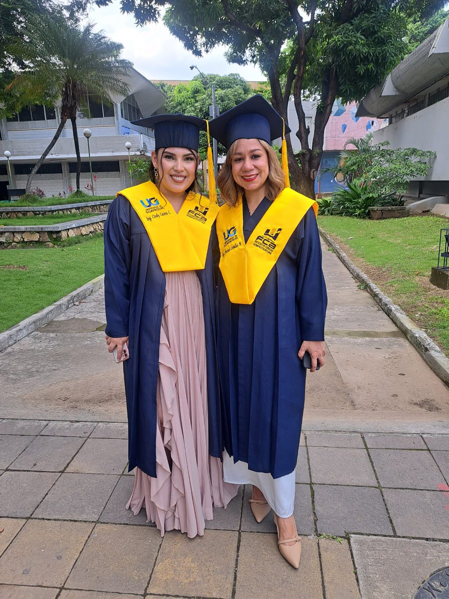 ISACFCA's tweet photo. Este Lunes 2 de Marzo tuvimos la Ceremonia de Incorporación de nuestros estudiantes. Felicitaciones a los nuevos Ingenieros. les deseamos muchos éxitos personales y profesionales.
📍#UniversidadDeGuayaquil
📍#CienciasAdministrativas
📍#Guayaquil #Ecuador
📍#GraduadosISACFCA https://t.co/XS6NAvBKwo