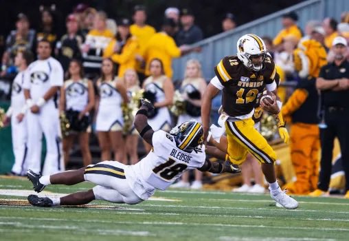 Fake Wyo Sports tweet media