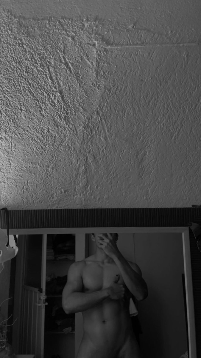 Million_Clow tweet media