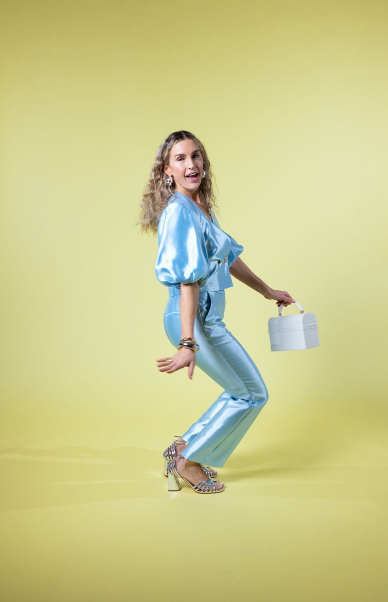 Dillard's tweet media