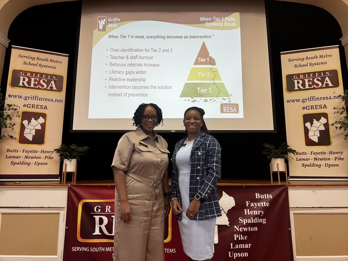 LiteracyenMasse's tweet photo. It’s always fabulous to team up with our Climate Specialist to share evidence based practices at the Tier 1 level. Naturally integrated systems , structures, and practices =80% of our students progressing towards mastery! https://t.co/KgRCppc4EG