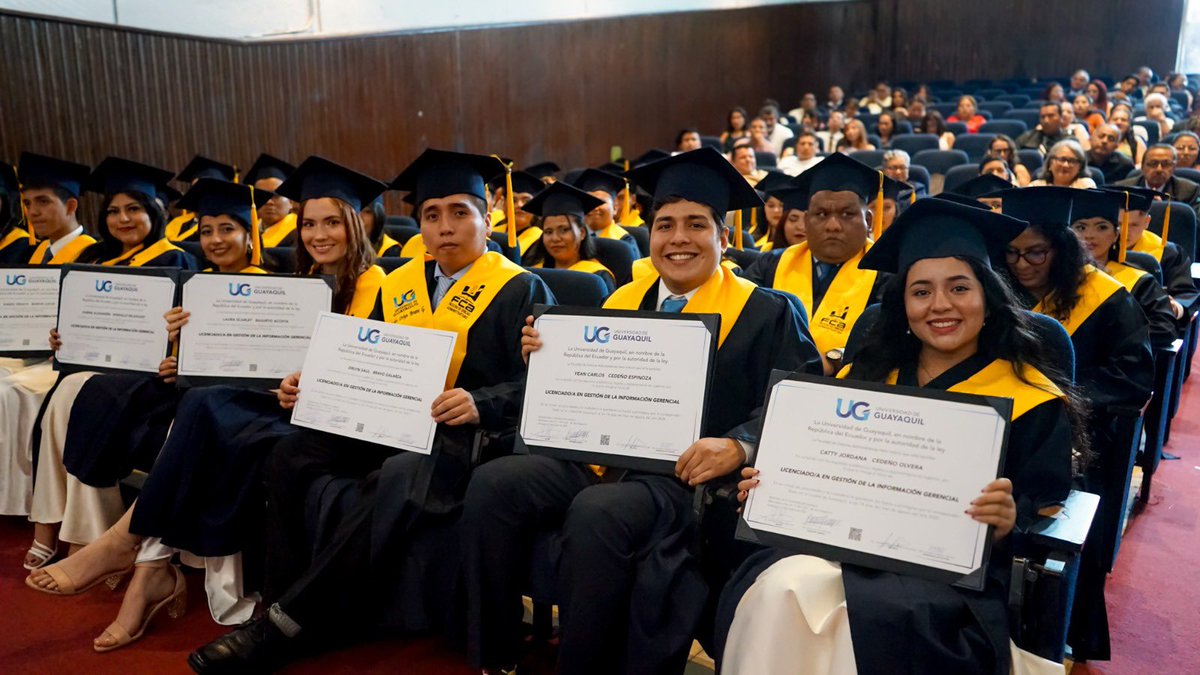 GIGFCAUG's tweet photo. Este Lunes 2 de Marzo tuvimos la Ceremonia de Incorporación de nuestros estudiantes. Felicitaciones a los nuevos Licenciados. les deseamos muchos éxitos personales y profesionales.
📍 #CienciasAdministrativas
📍 #UniversidadDeGuayaquil
📍 #GestionDeLaInformacionGerencial https://t.co/88tRtnfpKl
