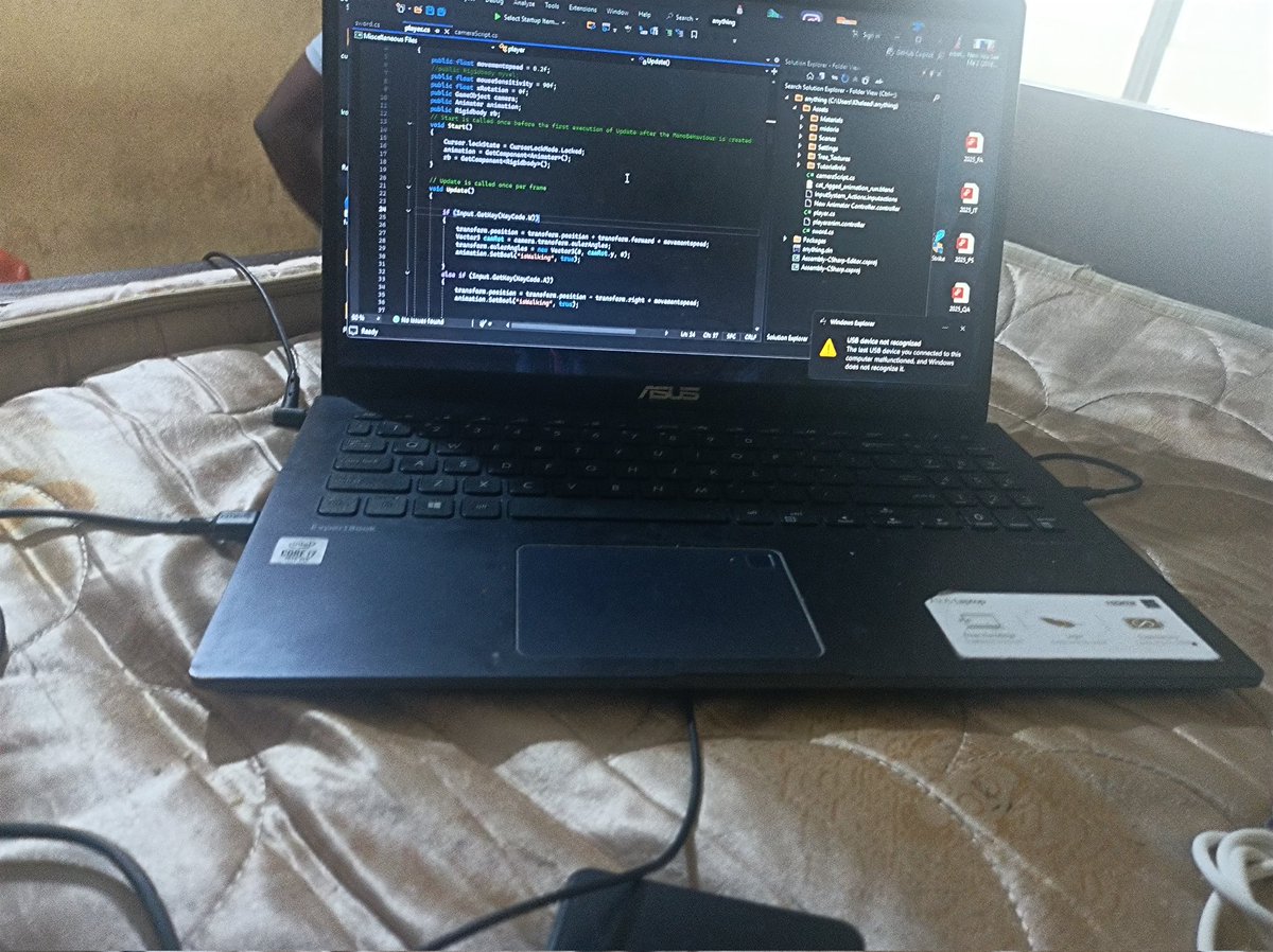reflex_the_one's tweet photo. What is that that one programming language you really want to learn, but literally no time , let's have it 🙂↔️.
#programing https://t.co/3G6pLSSEMk
