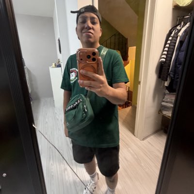 RobertoLpezGon1's tweet photo. #NuevaFotoDePerfil https://t.co/5Vlfri1mgg