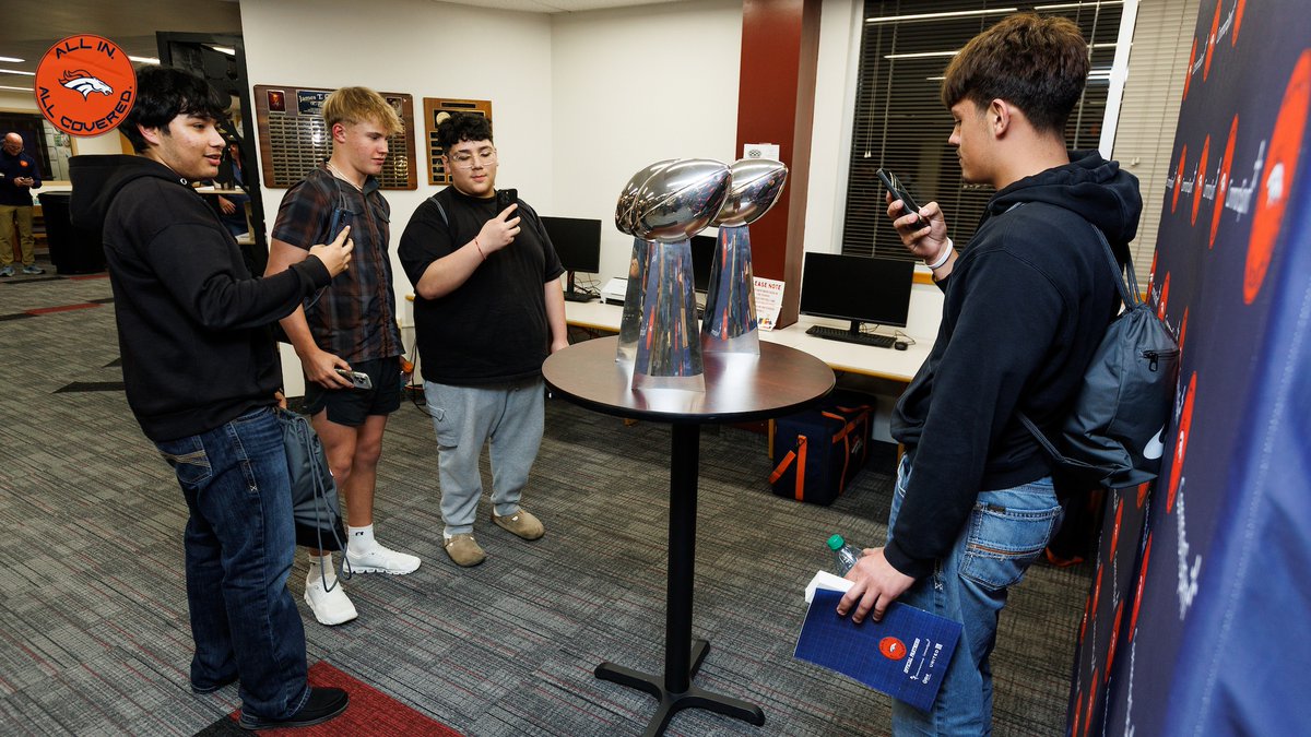 BroncosOffField tweet media