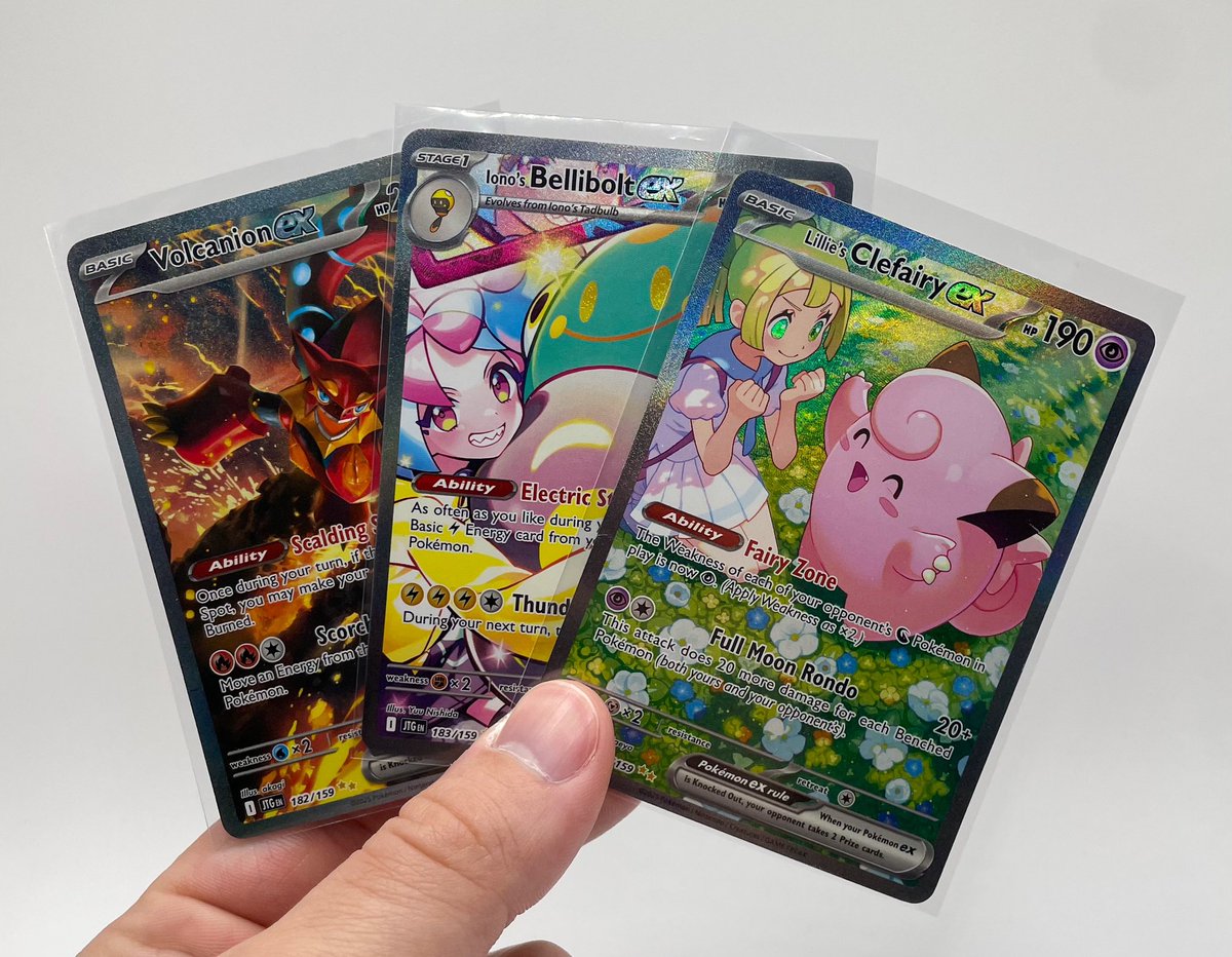 PokéCardsDaily tweet media