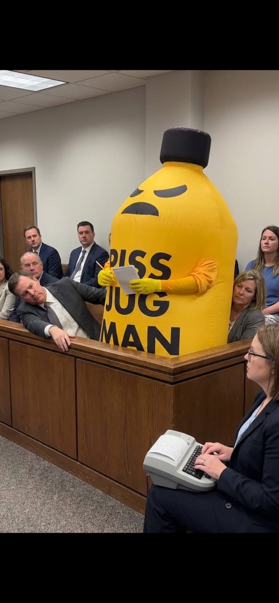 spreadbeagle39's tweet photo. Jury’s out!!!! https://t.co/QrDSItpVH9
