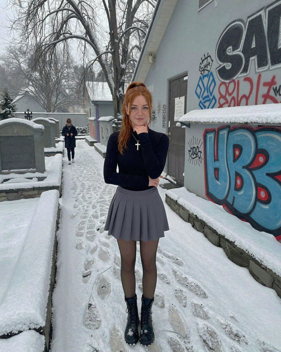 Luna Fuchs tweet media