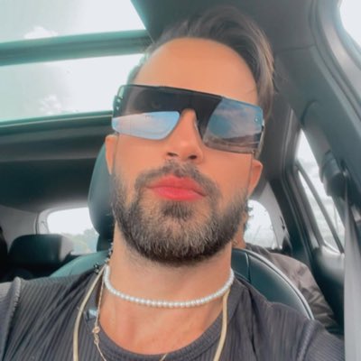 faveraojunior's tweet photo. #NovaFotoDePerfil https://t.co/m5GIHbywdE