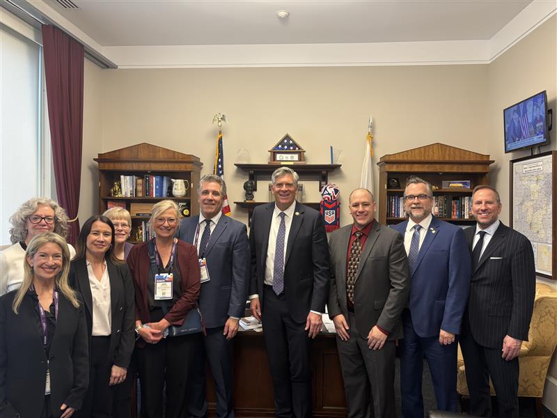 Illinois CU League tweet media