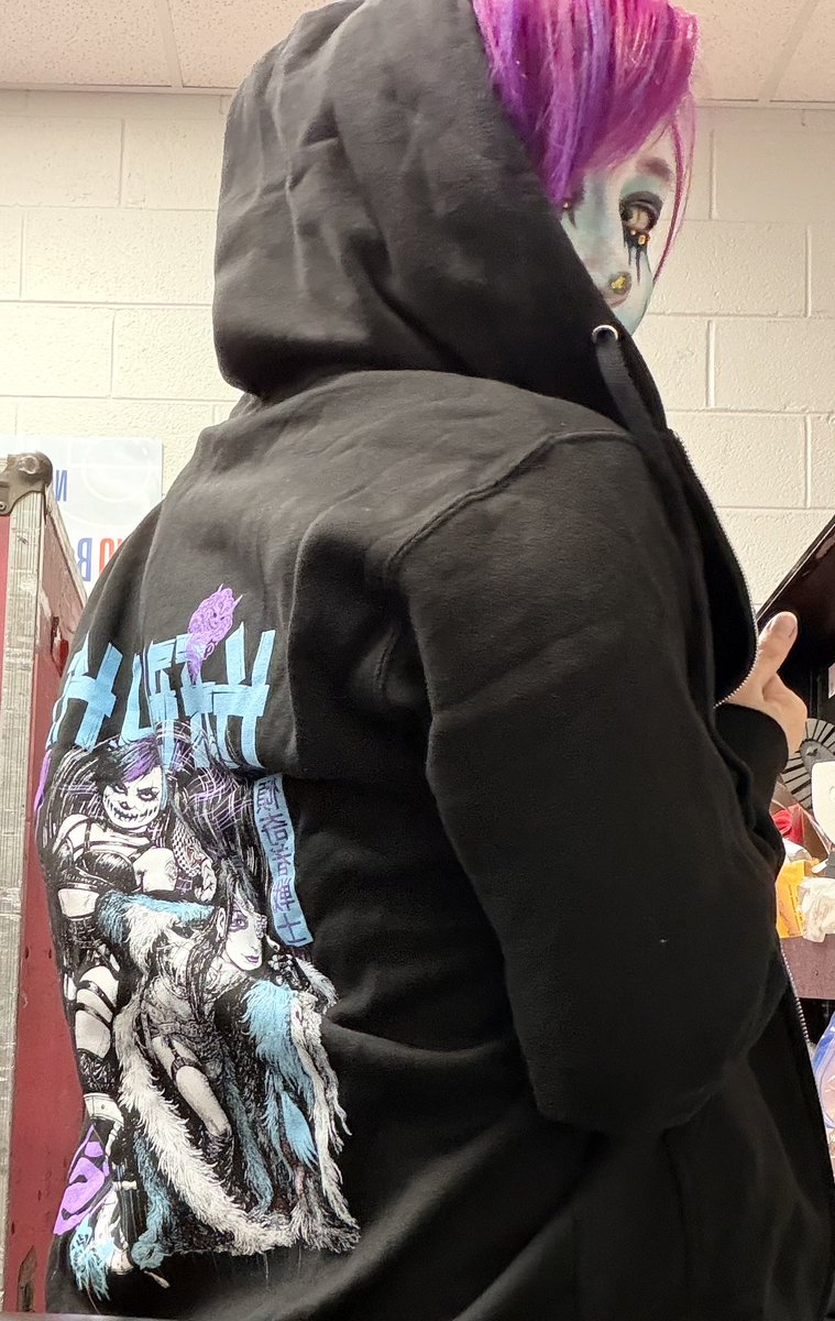 Wᴏᴍᴀɴ Cʀᴜsʜ Eᴠᴇʀʏᴅᴀʏ:
<a href="/KabukiOfOsaka/">ピエロ. |Not @WWEAsuka.|</a>

🤡💜❤️💙🩷💚🎭