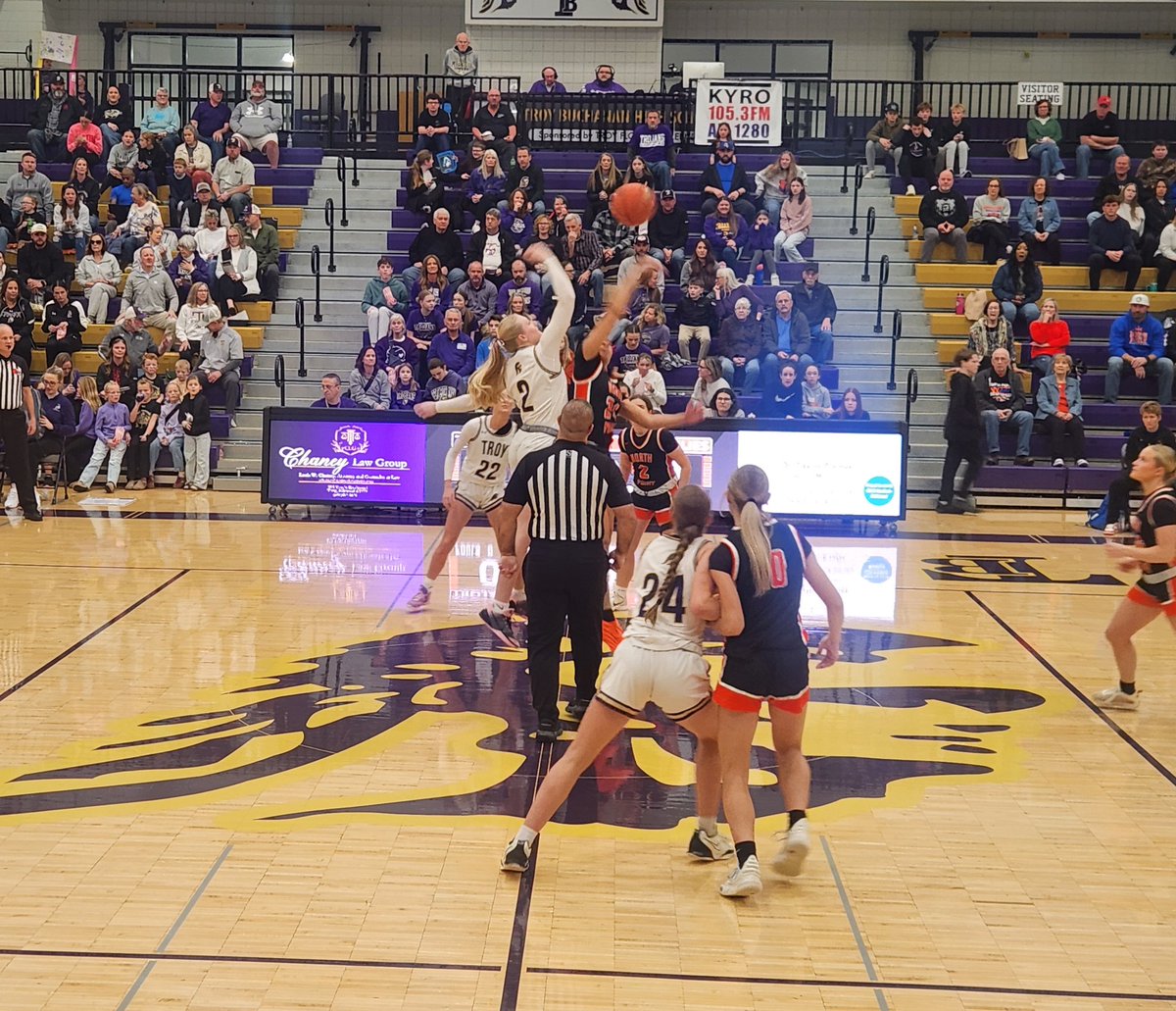 Krystal Hall tweet media