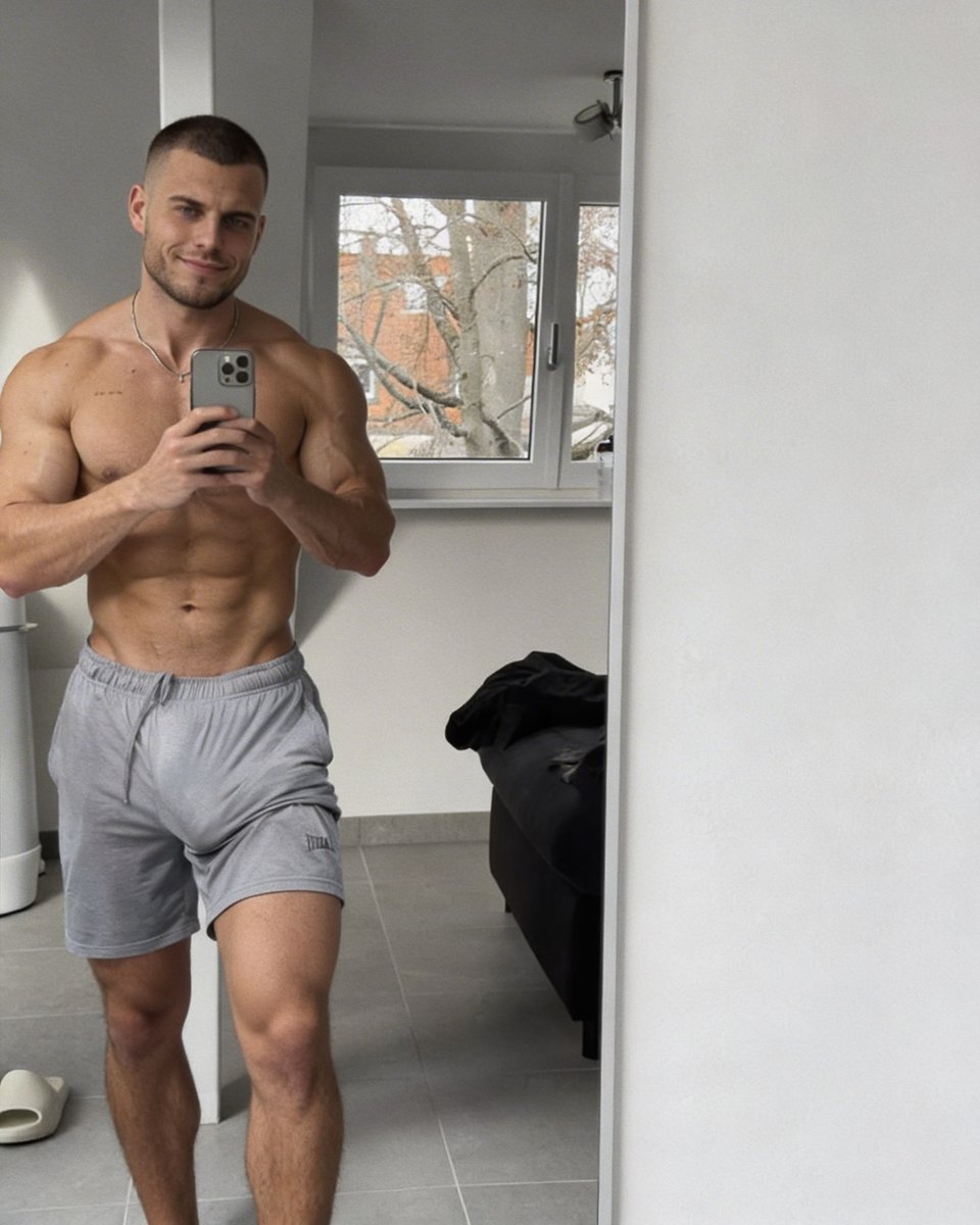 ⭐️ John ⭐️ tweet media