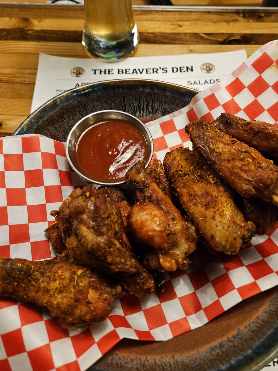 Halifax Wingman tweet media