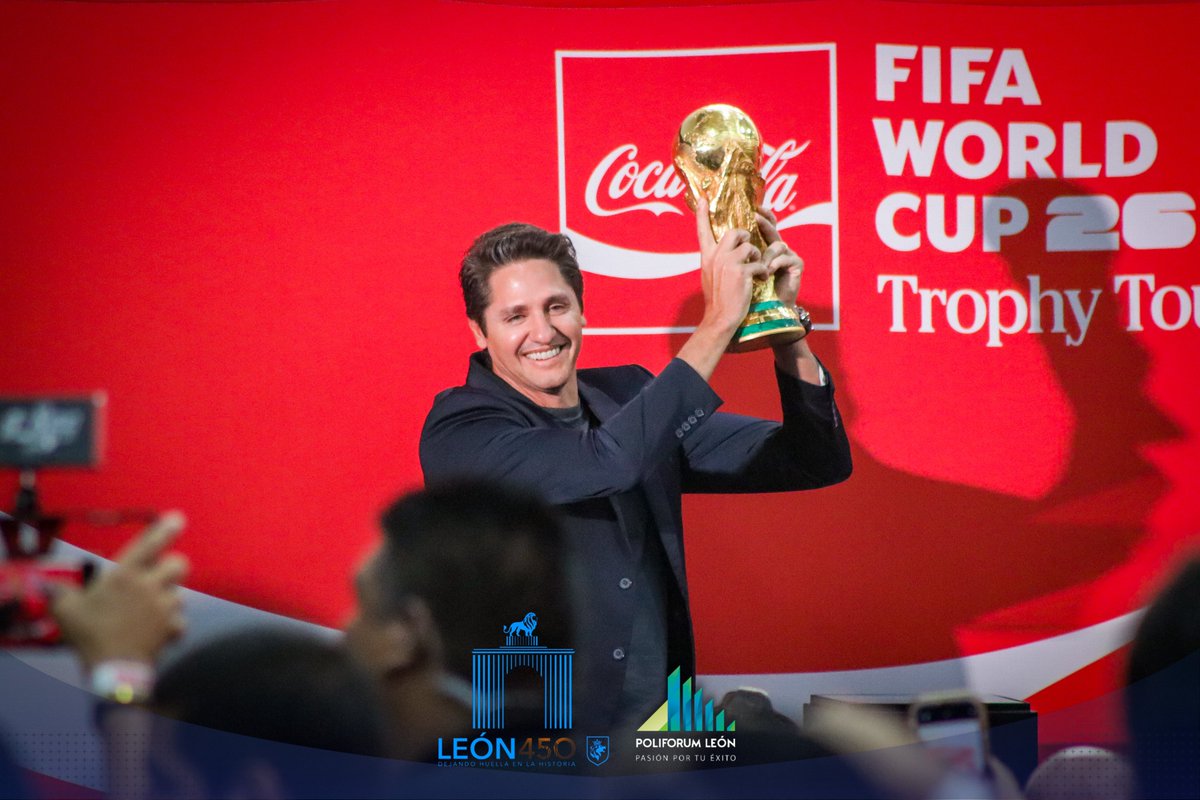 Poliforum León tweet media