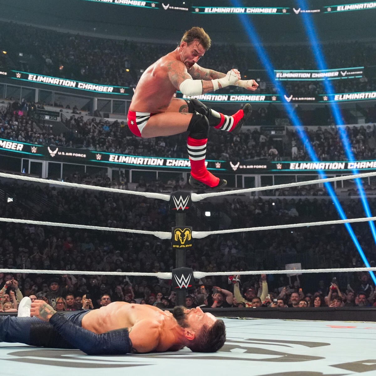 Pressure is my playground. ✵ NOT @CMPunk. tweet media