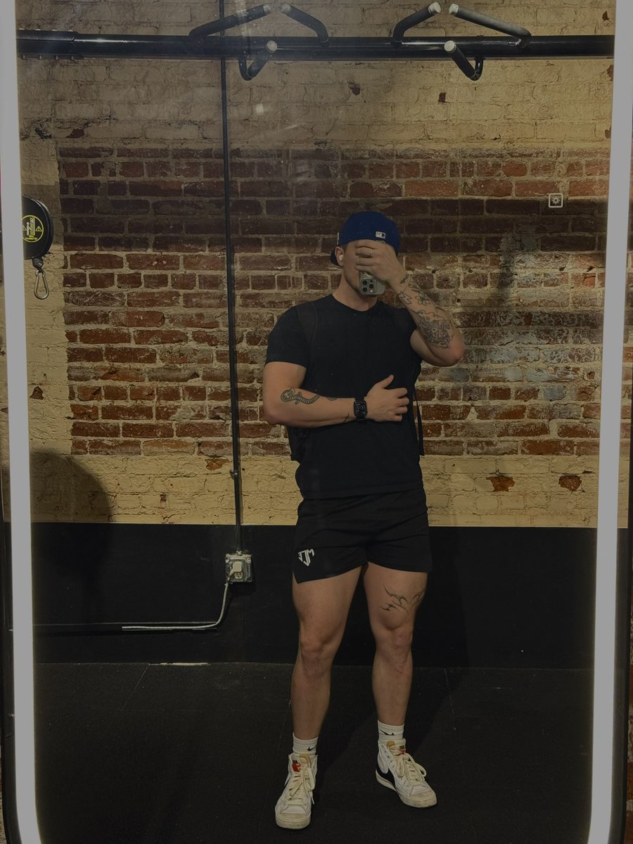 jacob thinks 💫 tweet media