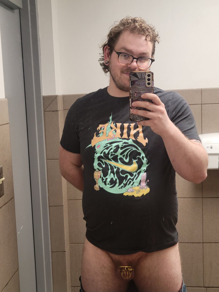 puphedo's tweet photo. 5/?? 🔐
#gay #gaychastity #chastity #lockedcock #selflocked https://t.co/wd3pQsf8pU