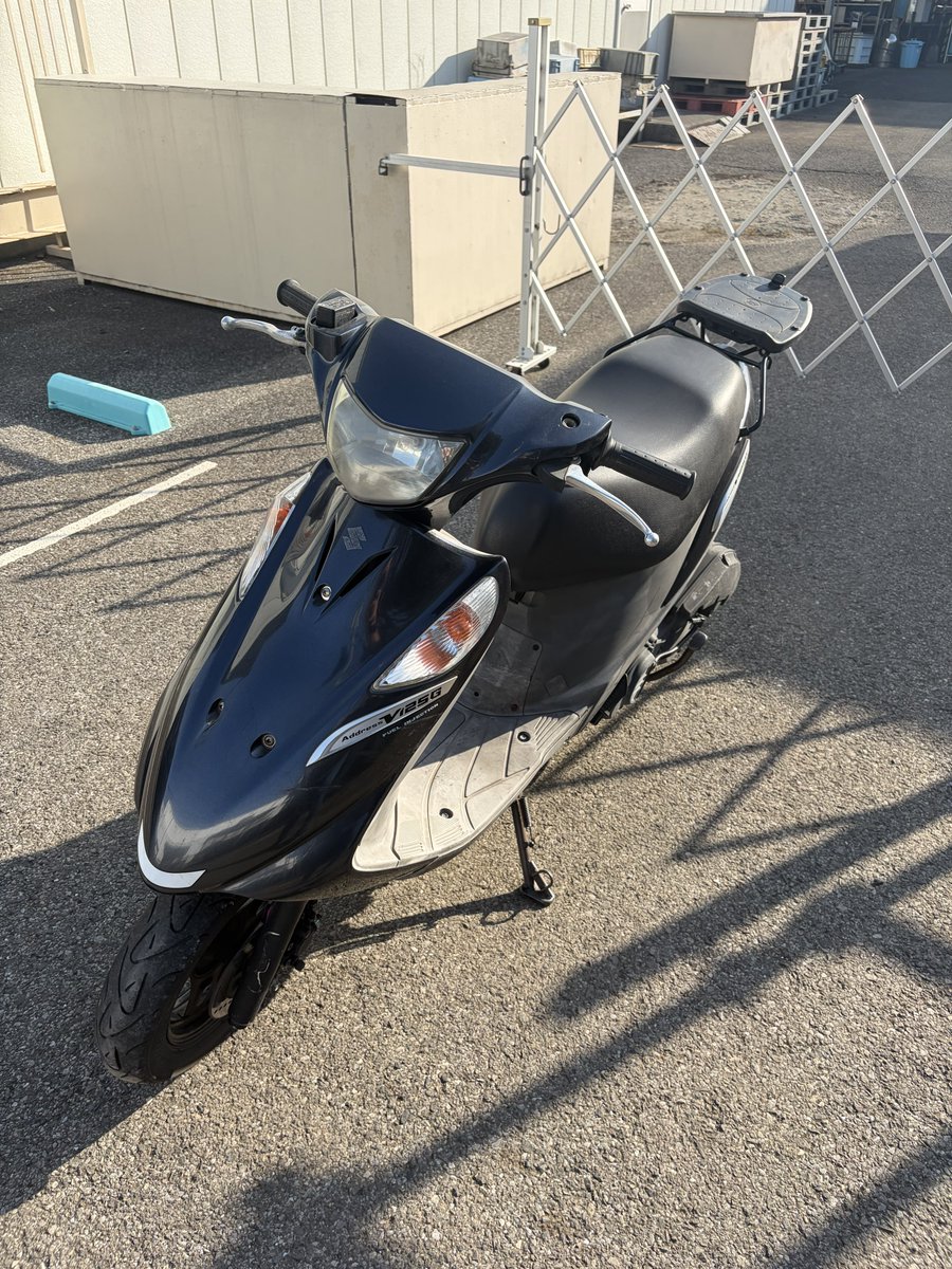 bike_0802's tweet photo. 整備済極上❗️
アドレスv125g 売ります❗️

・社外ブレーキパッド
・社外リアキャリア　等

・セル・キック⭕️
・灯火類⭕️
・吹き上がり⭕️ 
・アイドリング⭕️
・走る、止まる、曲がる⭕️

#ワンツー売ります　#アドレスv125g #アドレスv125 https://t.co/Ods3vPUe4e