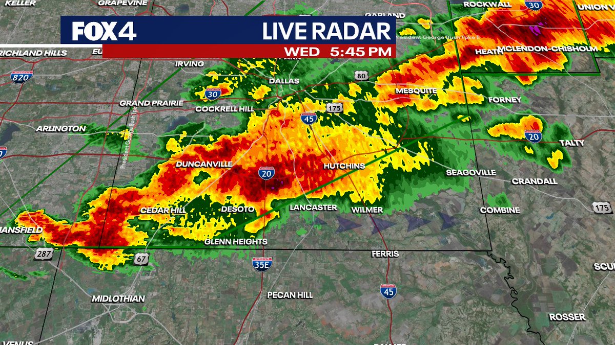 JoshJohnsWx's tweet image. (5:49pm) Storm over Desoto and Lancaster is looking a little more organized to me. May have to watch for a higher wind/pocket change hail threat as it moves over southern Dallas county. #TXwx