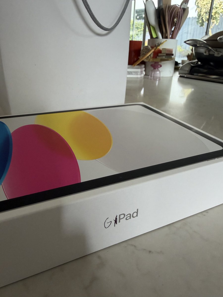 Amy Garcia tweet media