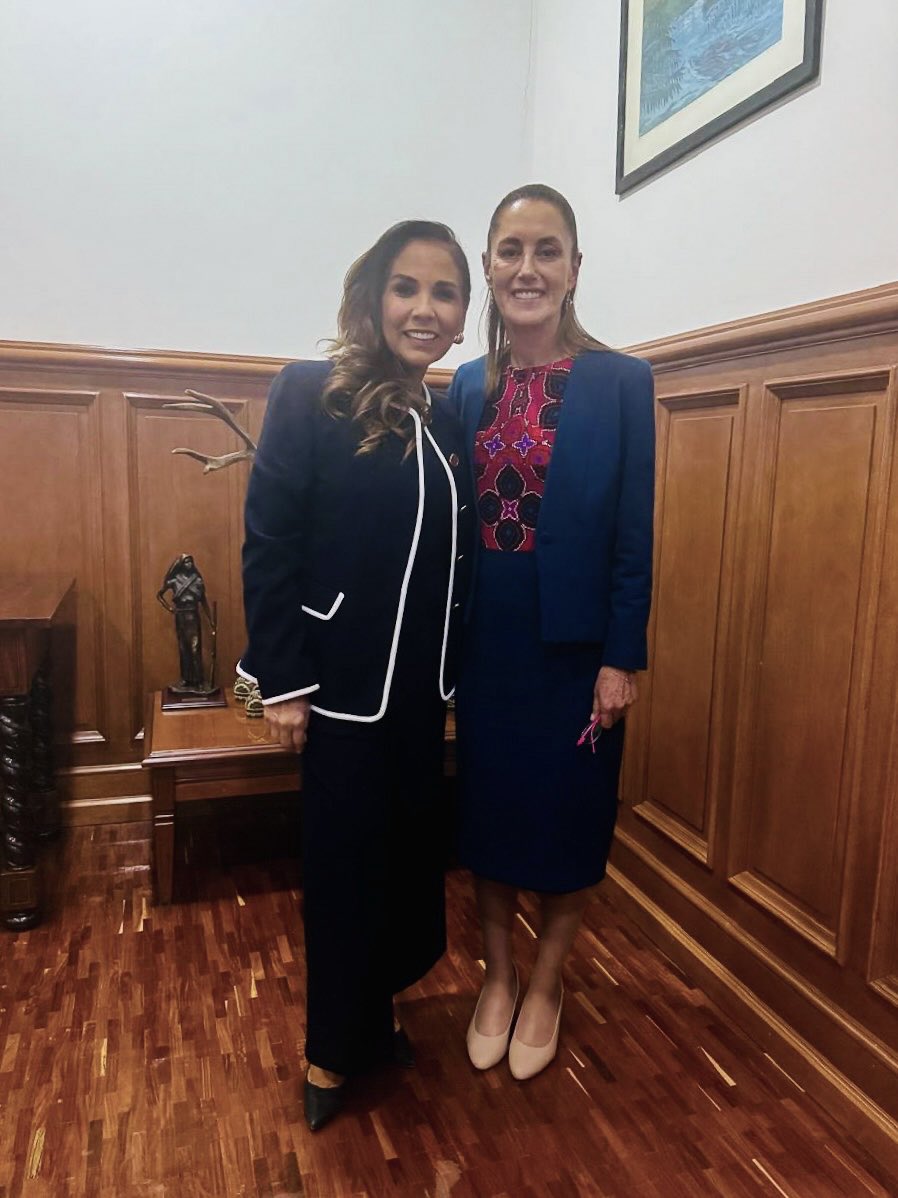 Esta tarde me reuní en Palacio Nacional con la Presidenta de México, la doctora <a href="/Claudiashein/">Claudia Sheinbaum Pardo</a>, para dar seguimiento puntual a los proyectos que impulsamos en nuestro querido #QuintanaRoo. 🇲🇽

Conversamos sobre los avances y compromisos en materia de salud, infraestructura y agua