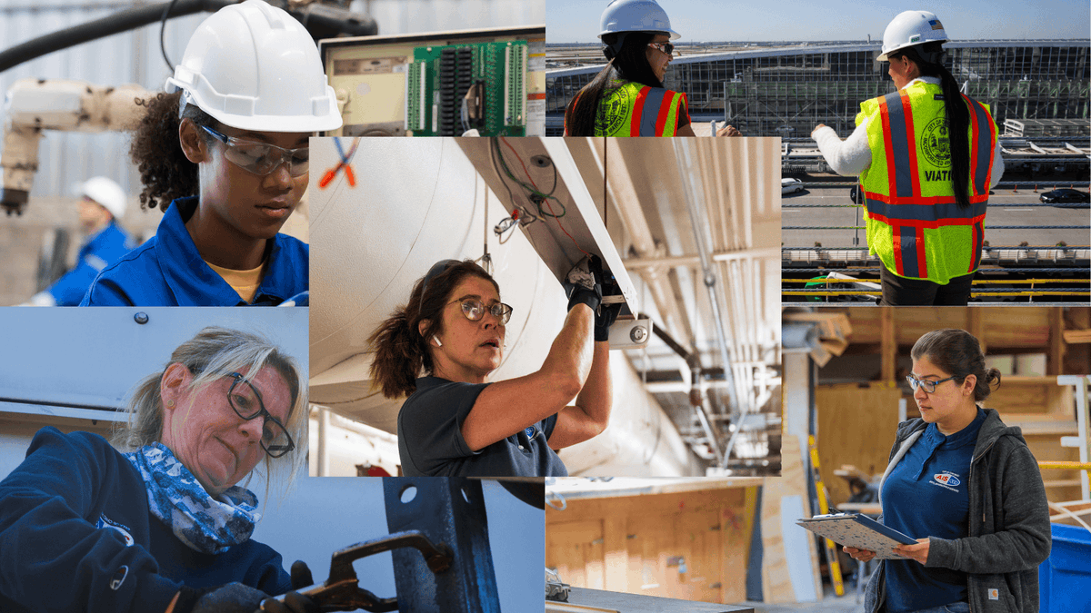 Chicago Public Library tweet media