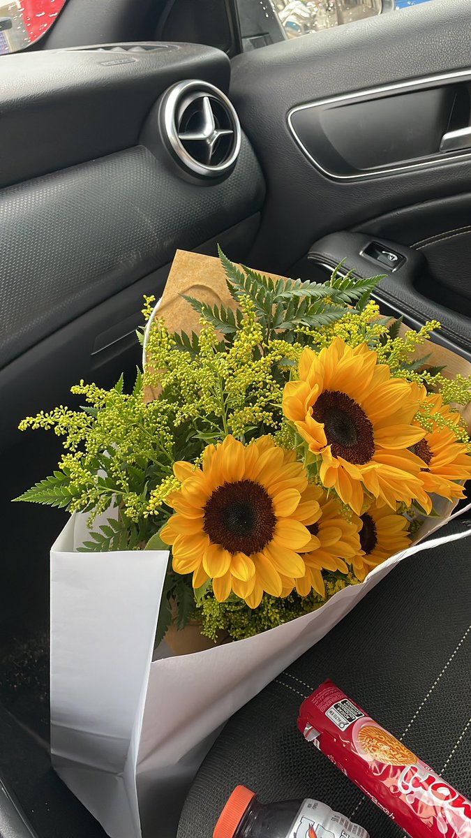 🌻💛