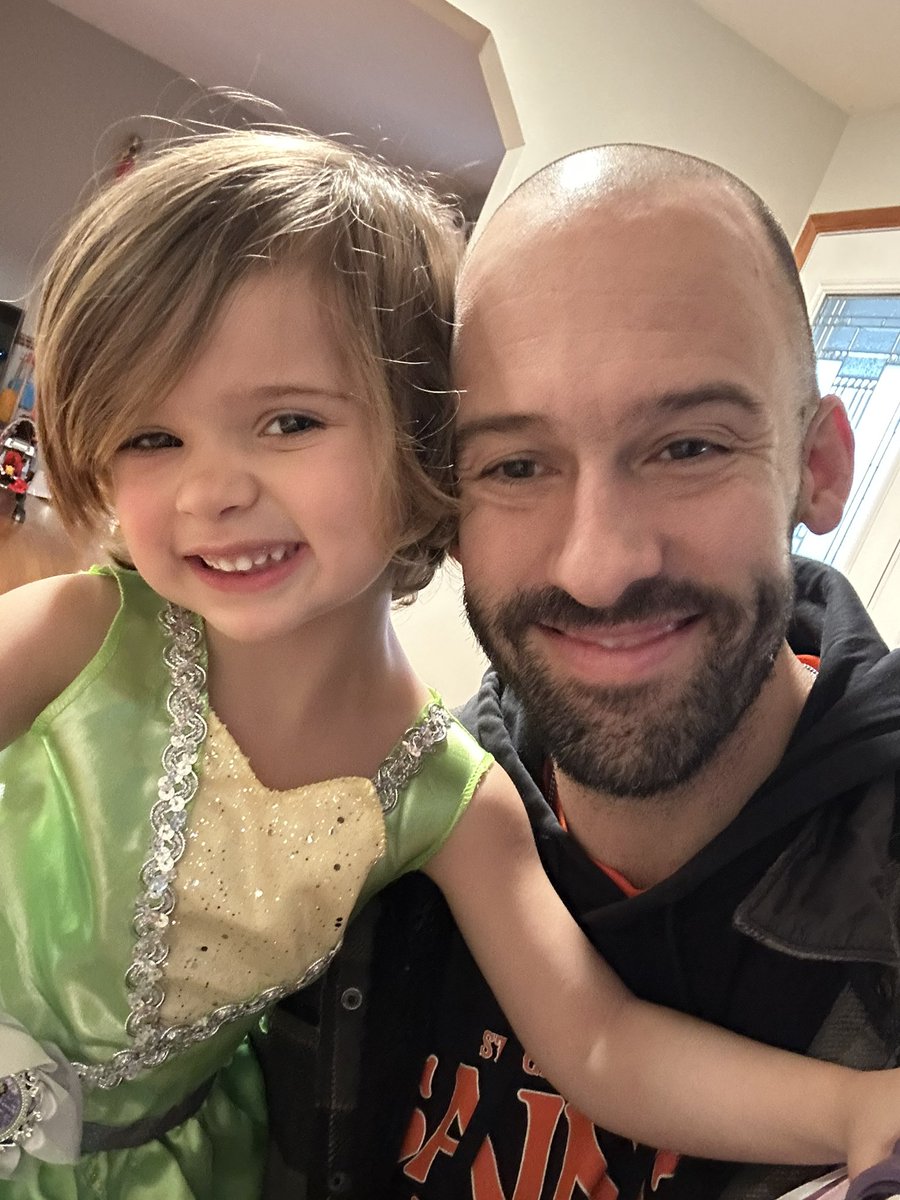 Derek Sutor tweet media