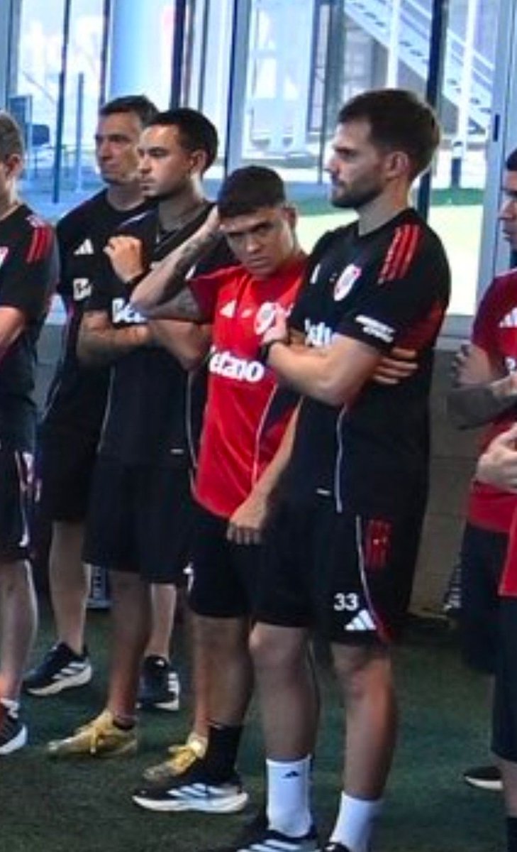 Pos Eduardo tú sabes tengo unos asunticos en mi querida Medellin, vuelvo en unas horicas.