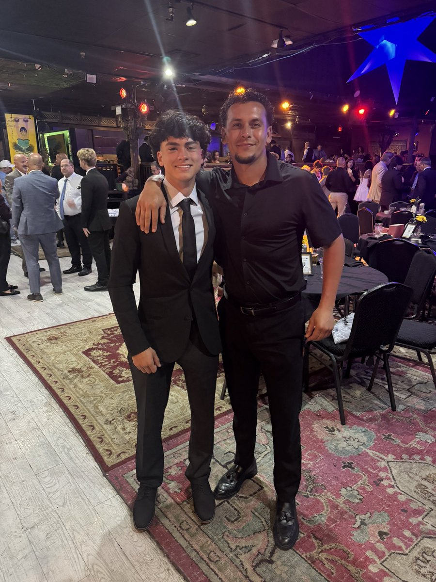 2 ⭐️ Diego Montes tweet media