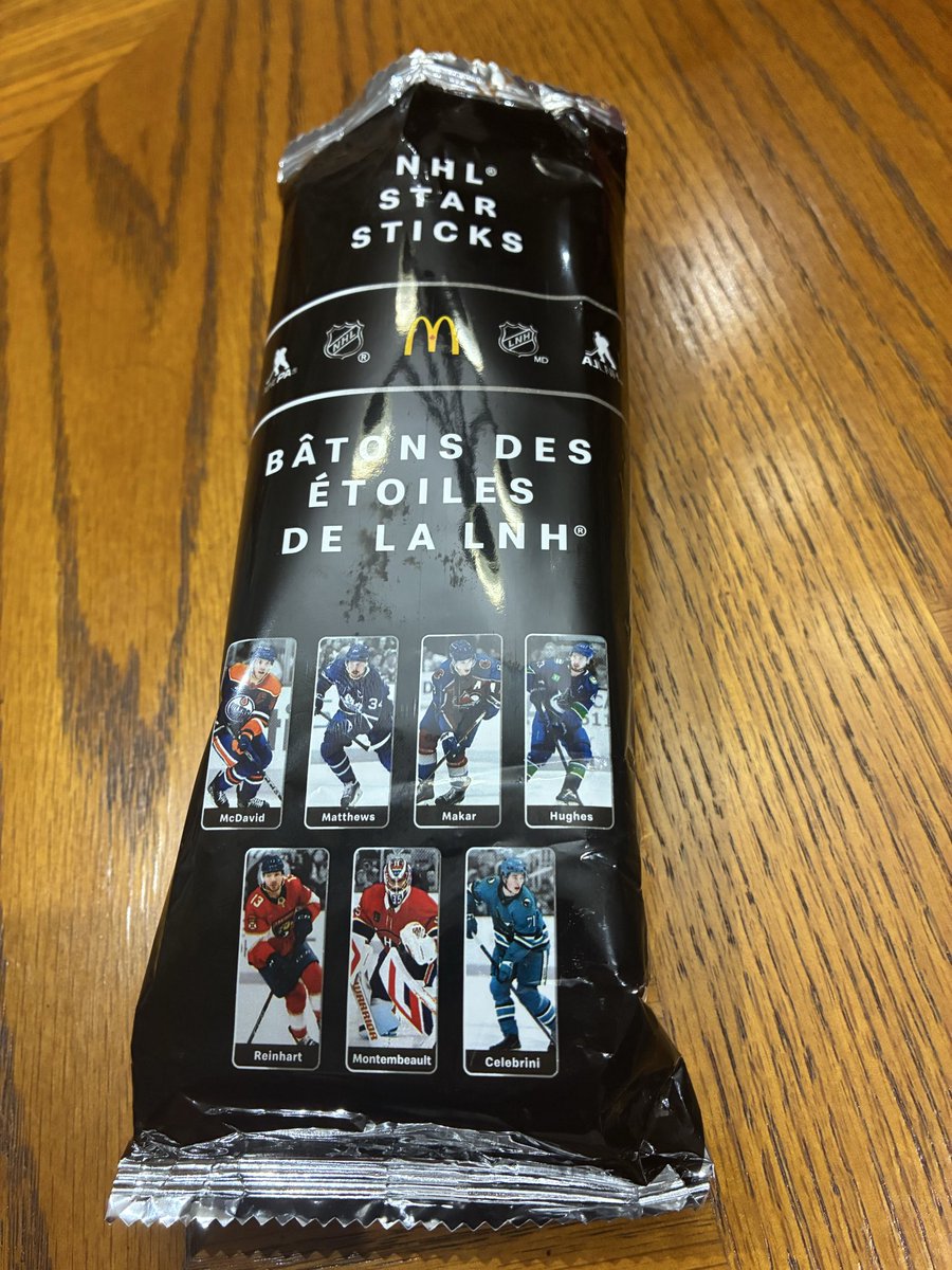 AGBRSports's tweet photo. MCDONALD’S MINI STICK UNBOXING 

So, on the outside of the @McDonaldsCanada packaging Quinn Hughes is clearly in a Vancouver Canucks jersey 

But his stick and photo inside is  Minnesota Wild themed lol https://t.co/6tkYadJiVa