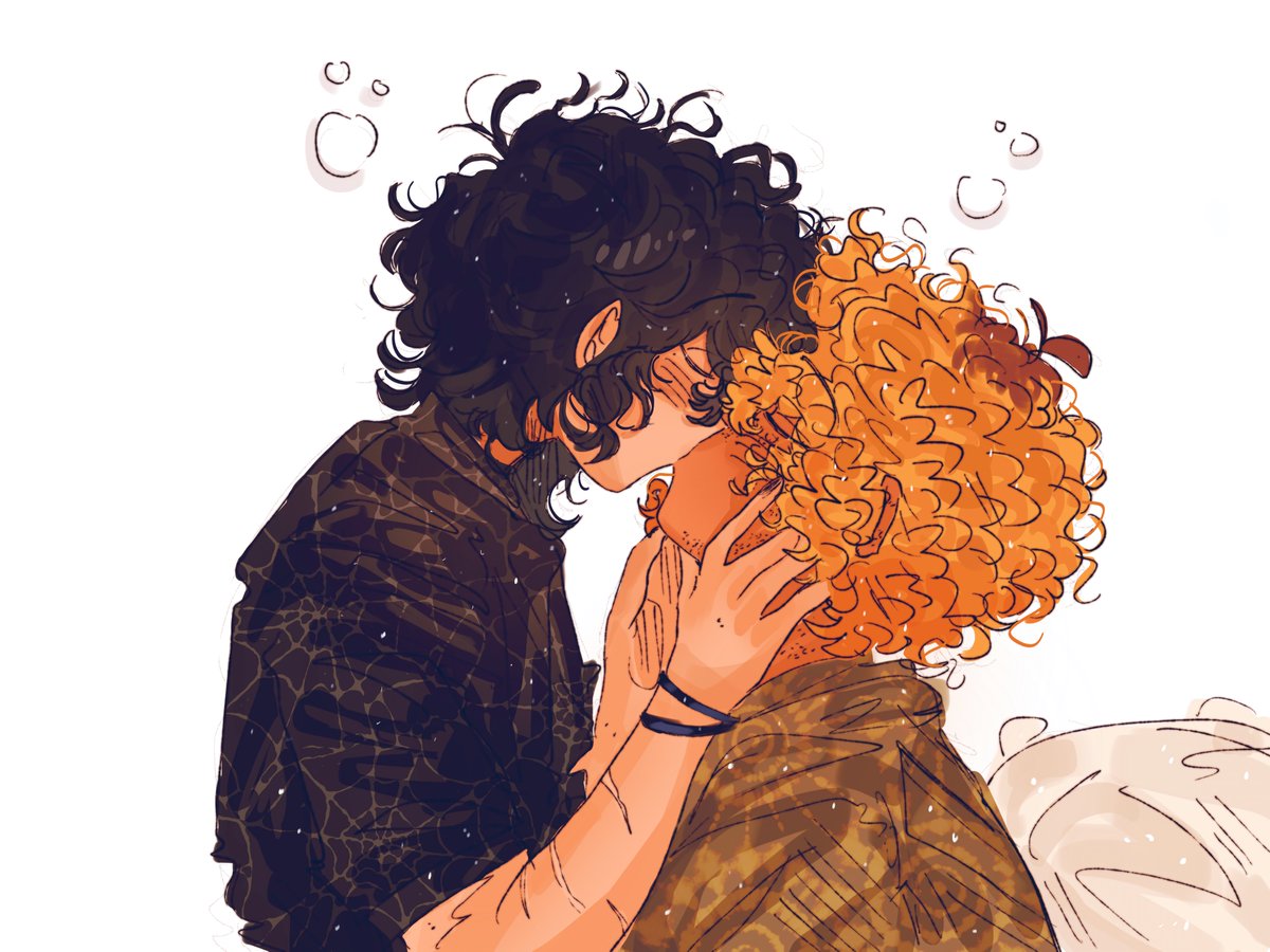 dailysolangelo's tweet photo. day 197— drunk kisses https://t.co/0jUIL830cw