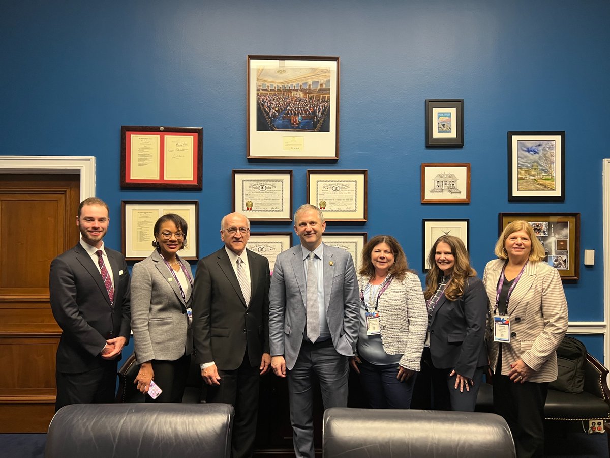 Illinois CU League tweet media