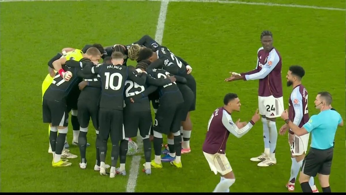 R O N A N | W A R D 🦁🧑🏽‍💻🎭🇮🇪 tweet media