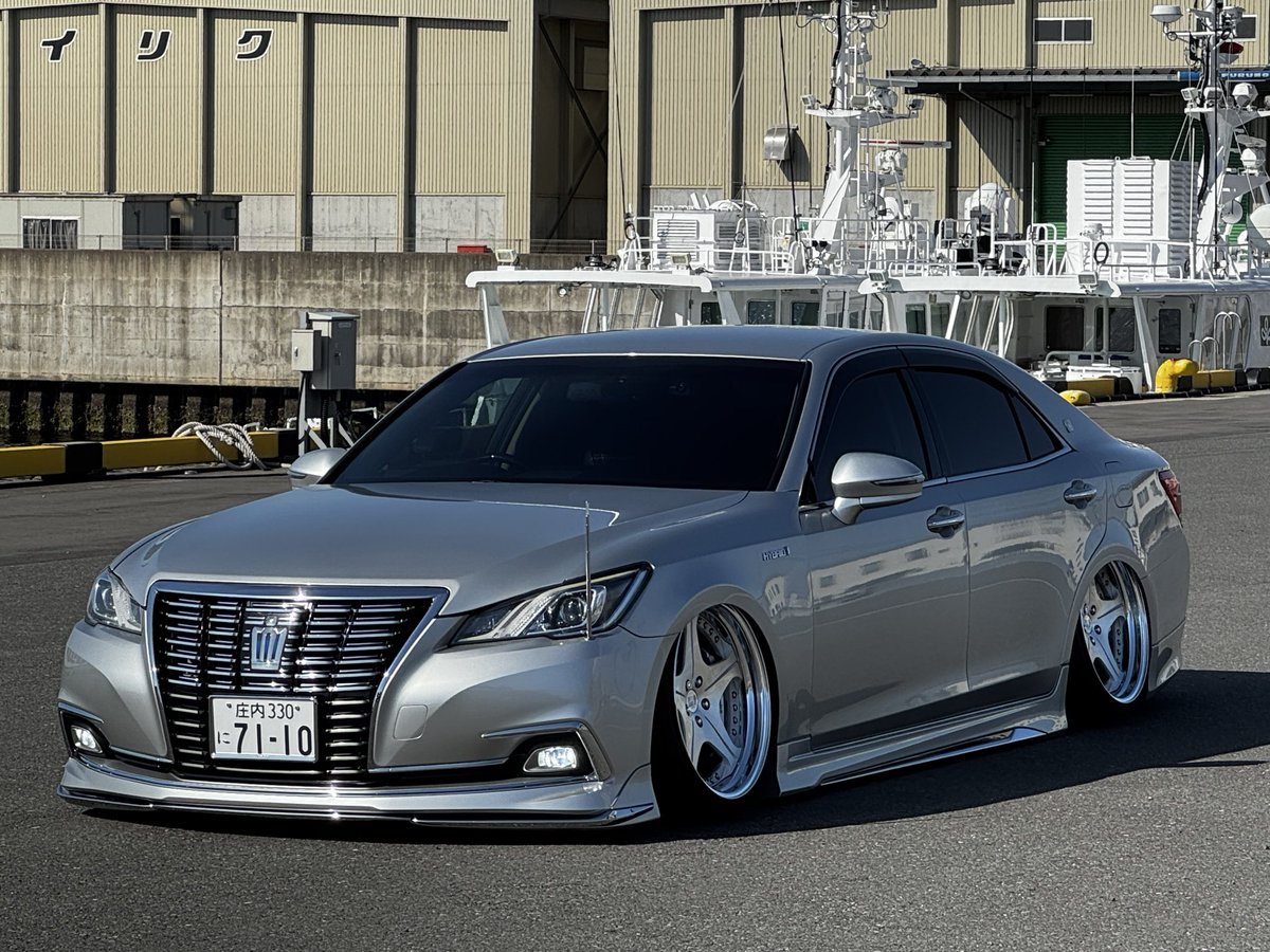 谷に@Firmament tweet media