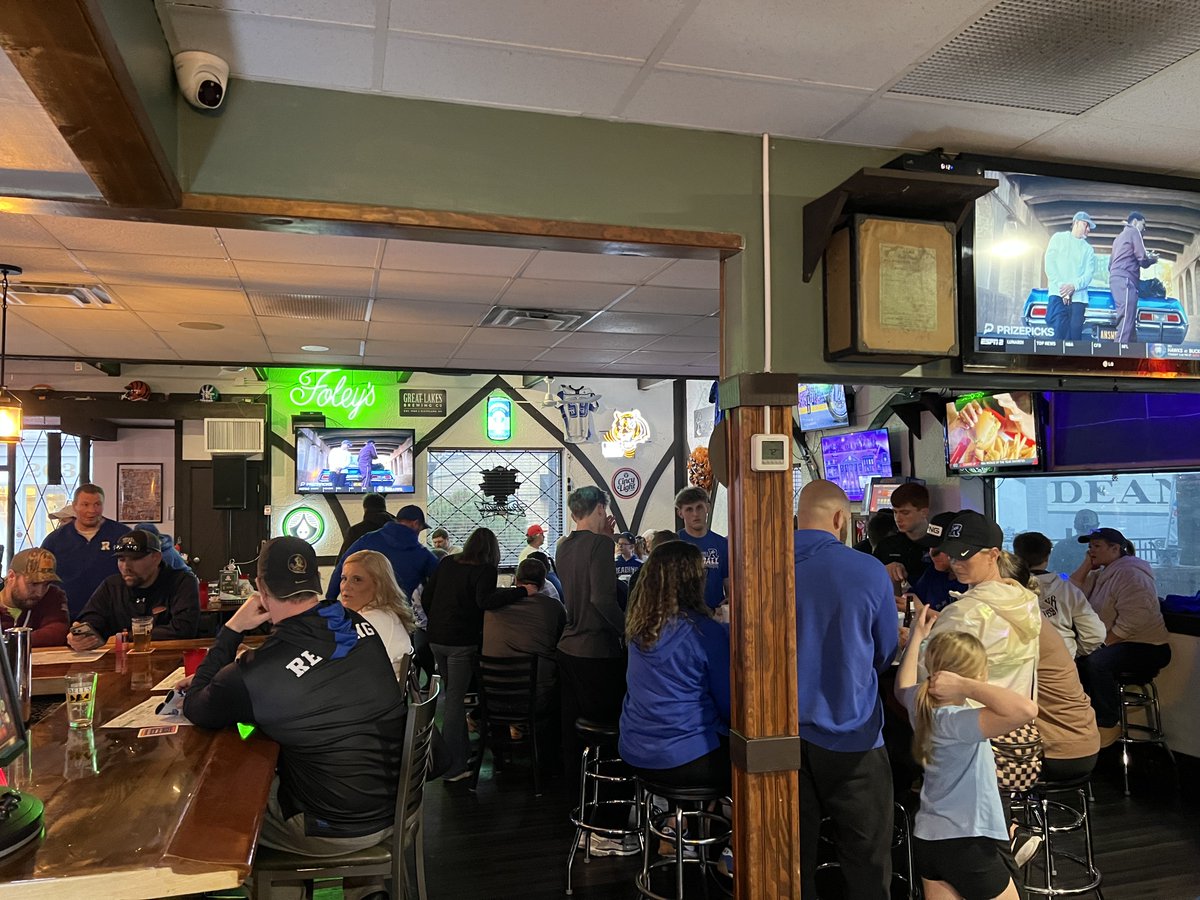 Reading AD tweet media