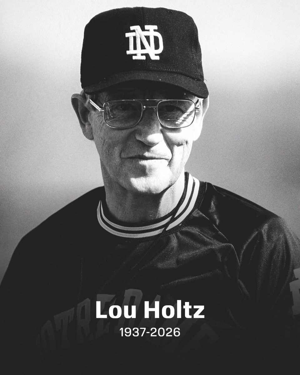 1Nicdar's tweet photo. Legendary Football Coach Lou Holtz has died at the age of 89, his family announced Wednesday. 

He led six different college programs and won the 1988 national title at Notre Dame, before becoming an ESPN analyst. https://t.co/O5iGxvsFoi
