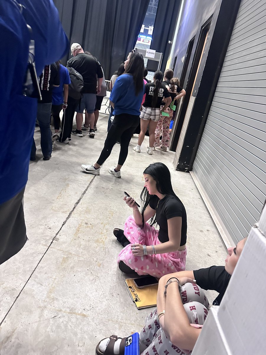 Raiders_Power's tweet photo. Hurry up and wait! The story of regionals but we made weight and we weren’t in the heat for long. #SwampStrength https://t.co/LQP0NGoPIi