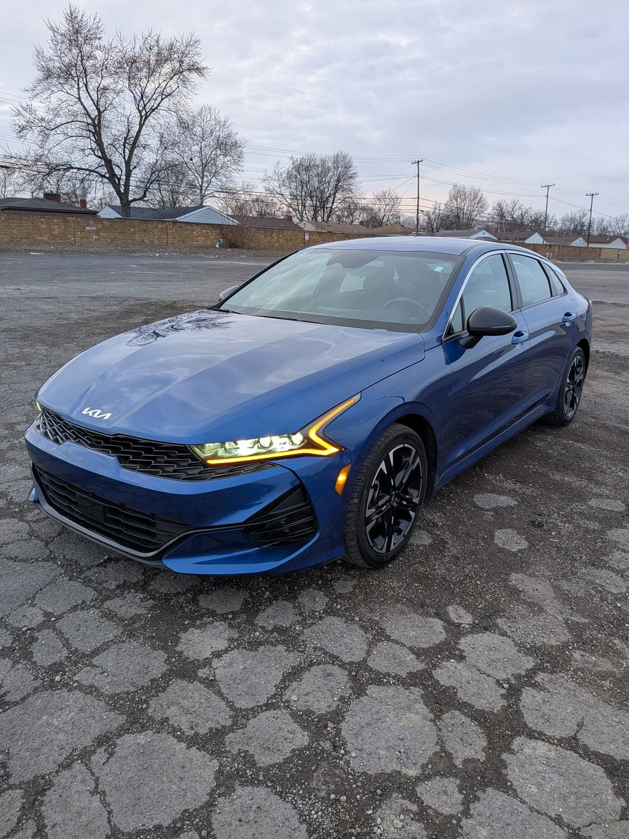 Blegh.exe tweet media