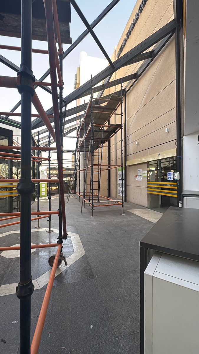 341 (@omgheisbored) on Twitter photo 