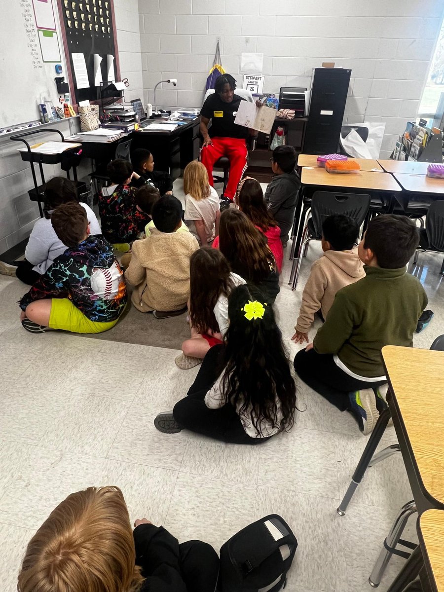 jermainecobbins_ tweet media